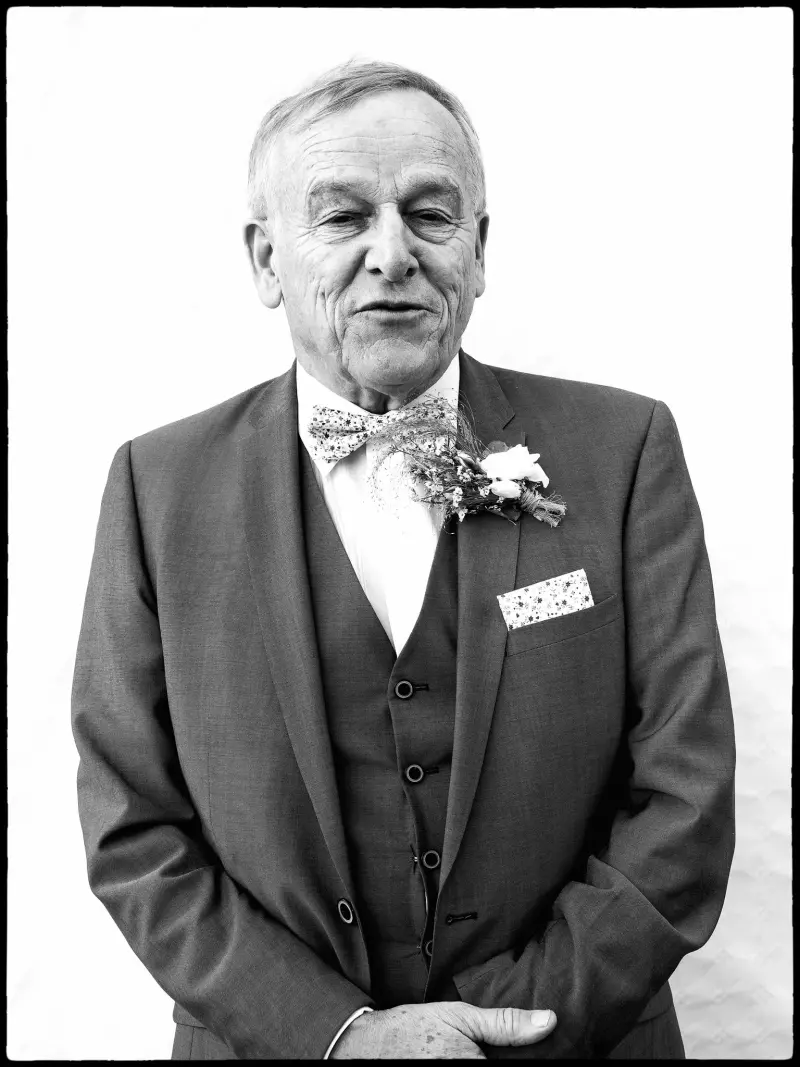 AVEDON 25